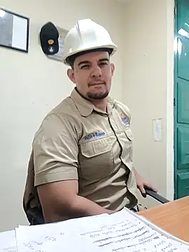 Snapshot of Jaramill07 chatting on February 24, 2026, 7:01 pm Jaramill07 online show from February 24, 2026, 7:01 pm