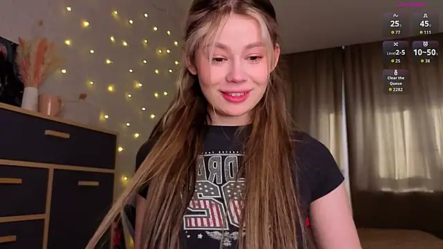 Dipamelly online show from April 24, 2026, 2:14 am