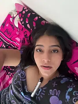 Sexy mia outdoors online show from April 9, 2026, 10:26 pm