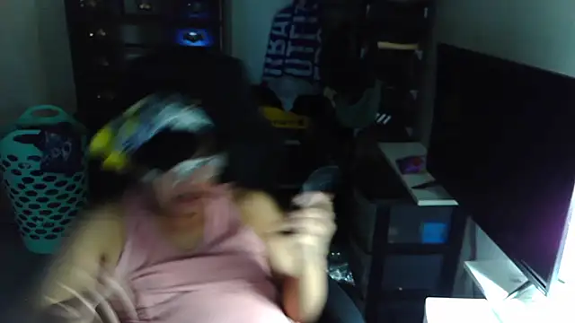 Snapshot of longlongsong chatting on February 25, 2026, 10:41 pm longlongsong online show from February 25, 2026, 10:41 pm