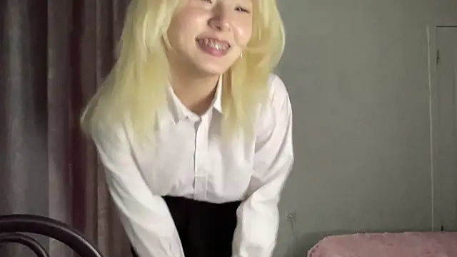 Snapshot of minnie_joy chatting on February 25, 2026, 10:14 am minnie joy online show from February 25, 2026, 10:14 am