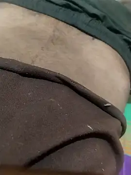 horny boy 45 online show from March 26, 2026, 10:48 pm