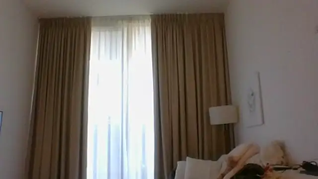 kinkykara25 online show from February 26, 2026, 12:37 pm