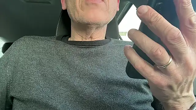 Snapshot of rotoli chatting on March 3, 2026, 2:45 pm rotoli online show from March 3, 2026, 2:45 pm