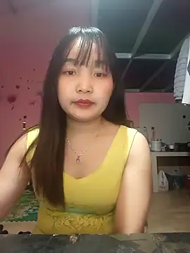 Snapshot of Myna5790 chatting on February 23, 2026, 6:44 am Myna5790 online show from February 23, 2026, 6:44 am