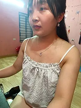 Myna5790 online show from March 31, 2026, 2:17 pm