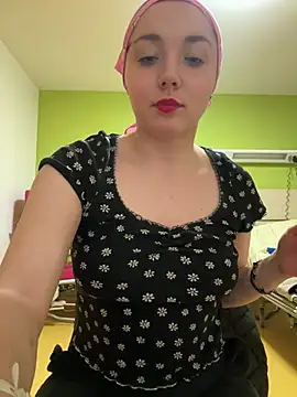 Snapshot of FreyaSlay299 chatting on March 2, 2026, 6:04 pm FreyaSlay299 online show from March 2, 2026, 6:04 pm