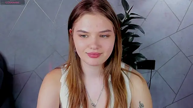 Snapshot of Saraa_Broown chatting on March 2, 2026, 7:26 am Saraa Broown online show from March 2, 2026, 7:26 am