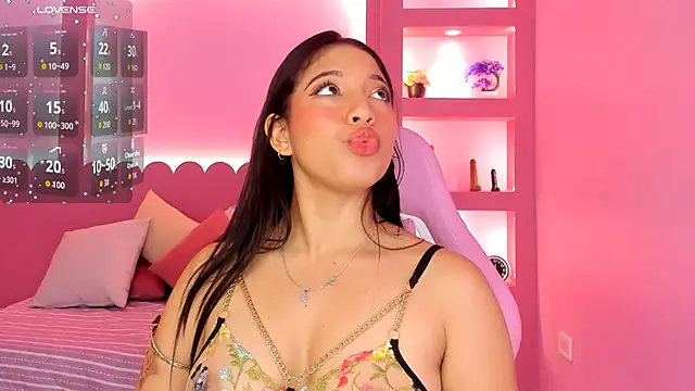 Holy Lux online show from April 1, 2026, 1:41 pm