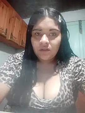 Orianamzn21 online show from March 14, 2026, 1:44 am