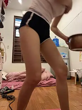 Miumieu2 online show from March 15, 2026, 2:28 am