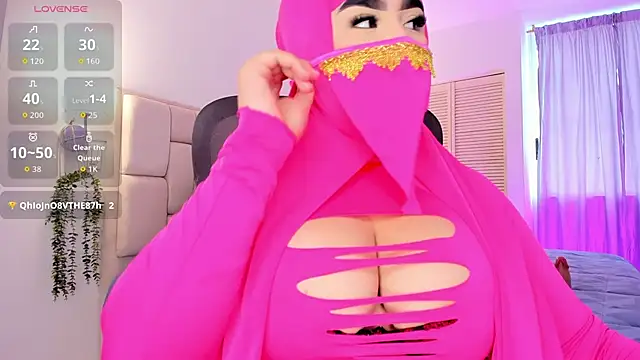 Yasmin cute online show from April 6, 2026, 8:43 pm