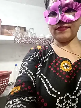 Snapshot of your-charu chatting on March 28, 2026, 12:38 pm your-charu online show from March 28, 2026, 12:38 pm