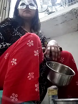 Snapshot of your-charu chatting on April 4, 2026, 3:49 am your-charu online show from April 4, 2026, 3:49 am