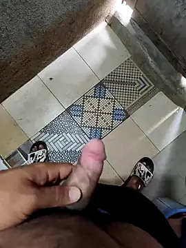 freakingcock27 online show from March 21, 2026, 9:14 am