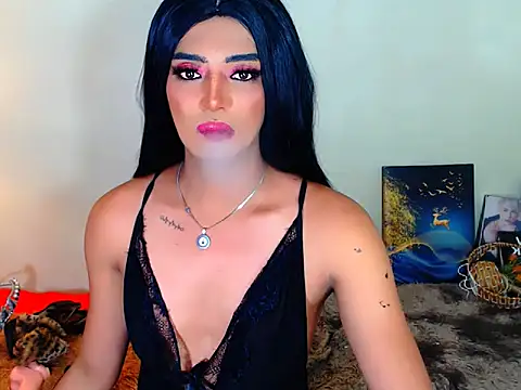 Snapshot of Queeny_Cassandra chatting on March 4, 2026, 4:07 am Queeny Cassandra online show from March 4, 2026, 4:07 am