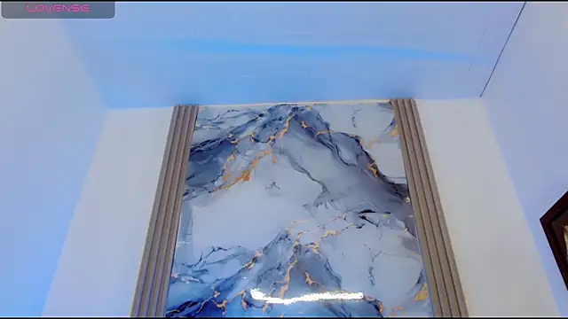 madison mujica  online show from March 30, 2026, 11:11 am