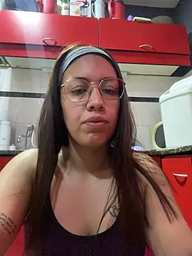 Snapshot of DimeAria chatting on March 19, 2026, 3:27 pm DimeAria online show from March 19, 2026, 3:27 pm