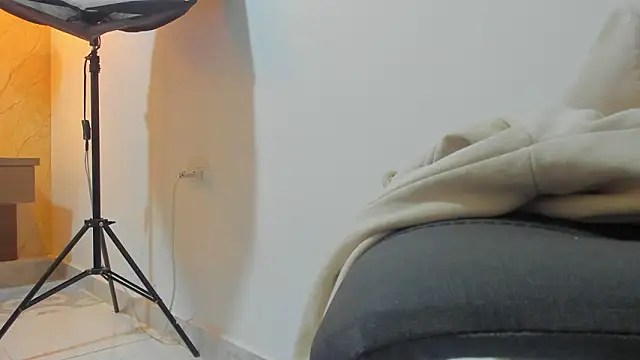 Miia03 online show from March 28, 2026, 11:32 am