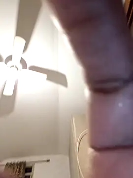 Snapshot of horneybachlor chatting on February 26, 2026, 9:58 pm horneybachlor online show from February 26, 2026, 9:58 pm