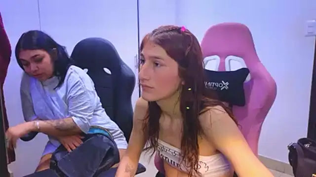 The Wicked Queens02 online show from March 14, 2026, 6:19 am