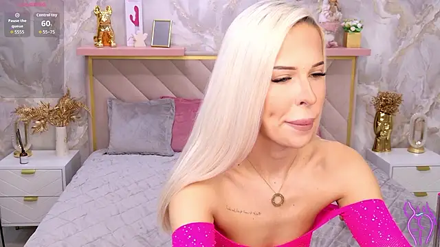 EvaXElfi online show from March 16, 2026, 12:38 am