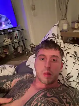 freddie321 online show from February 24, 2026, 9:13 pm