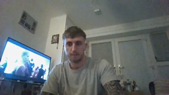 freddie321 online show from March 2, 2026, 9:32 pm