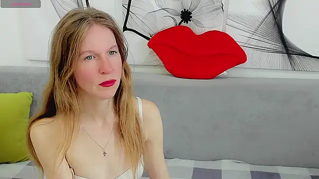 Mira XOo online show from April 16, 2026, 2:07 pm