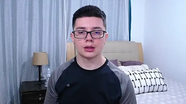 BlackFoXXX69 online show from April 12, 2026, 8:36 pm