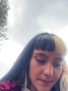 Sara 92 online show from March 12, 2026, 5:08 pm