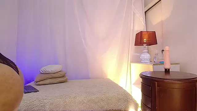 Assly Love online show from March 11, 2026, 6:03 pm