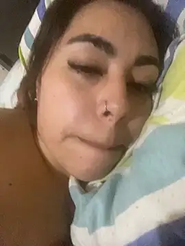 Snapshot of Redlucy chatting on February 25, 2026, 4:00 am Redlucy online show from February 25, 2026, 4:00 am