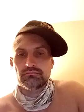 Snapshot of Viciouzz1 chatting on March 4, 2026, 7:58 am Viciouzz1 online show from March 4, 2026, 7:58 am