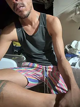 Goianogostosoo online show from April 9, 2026, 2:22 am