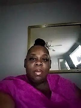 Pinkchocolatebbw online show from March 23, 2026, 5:44 am