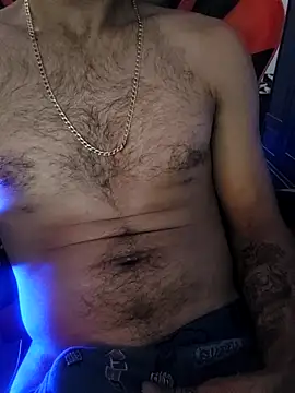 pascuuu96 online show from March 1, 2026, 7:49 pm