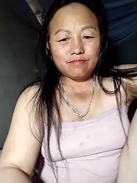 Lucie Fuzk online show from April 13, 2026, 2:06 am