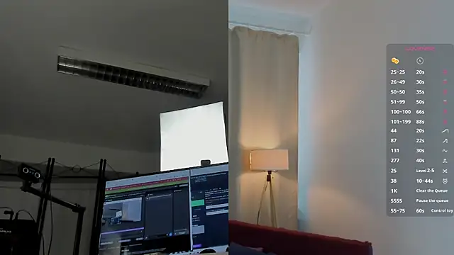 EmilyBlazee online show from March 12, 2026, 12:22 pm