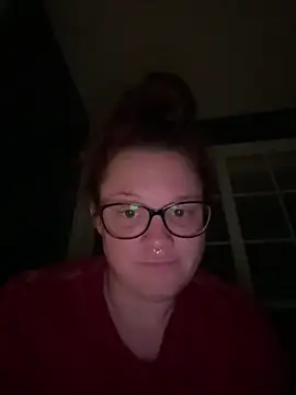 Snapshot of Averyleig chatting on March 30, 2026, 3:29 am Averyleig online show from March 30, 2026, 3:29 am