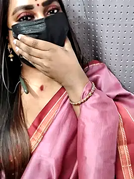 Cutie Nila online show from March 16, 2026, 5:55 am