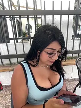 GeorgiaPink  online show from March 28, 2026, 9:03 pm