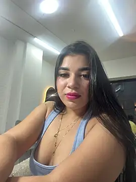 Snapshot of _Victoriarosse_ chatting on May 14, 2026, 11:22 pm Victoriarosse online show from May 14, 2026, 11:22 pm