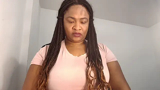 luxy benet online show from April 18, 2026, 2:48 am