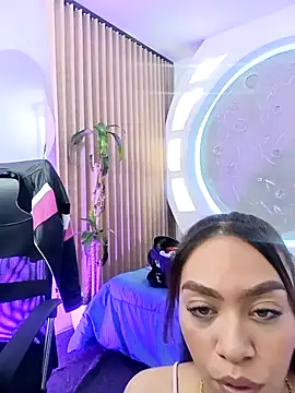 ritzabeth daniel online show from March 4, 2026, 2:17 am