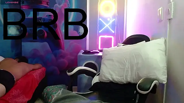 pipe hot04 online show from March 4, 2026, 2:45 pm