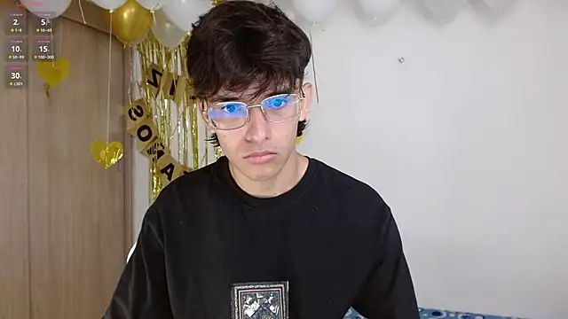 noah millerx online show from May 23, 2026, 3:34 am