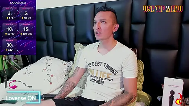 Mike Waters online show from April 7, 2026, 10:31 pm
