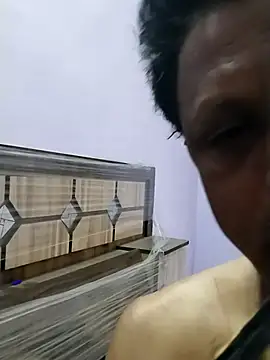 chandan19812 online show from May 28, 2026, 12:41 am