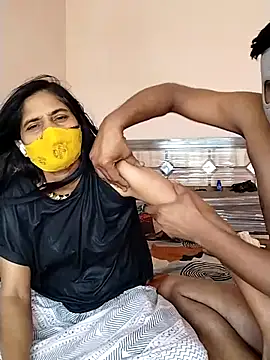 chandan19812 online show from June 5, 2026, 8:53 am